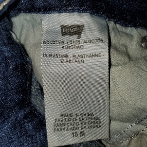 Levi's Jeans - Picture 3 of 5